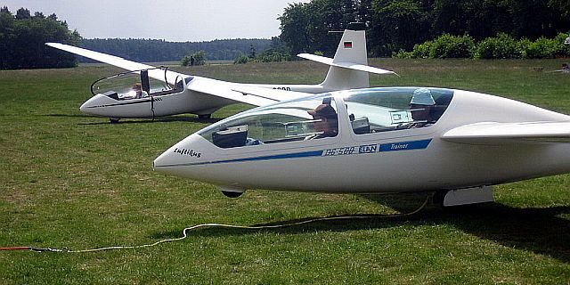 AG-Fliegen