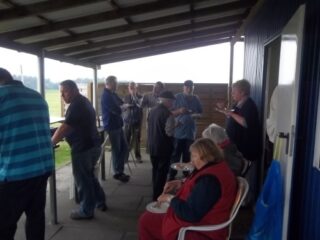 grillen-der-regen-kam